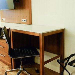 King Room Disability Access Non-Smoking